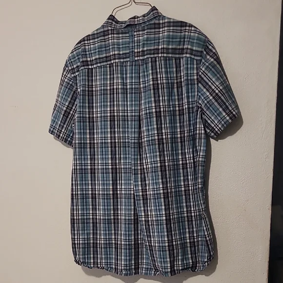 The North Face Men's Blue and White Checkered Shirt - Picture 4 of 6